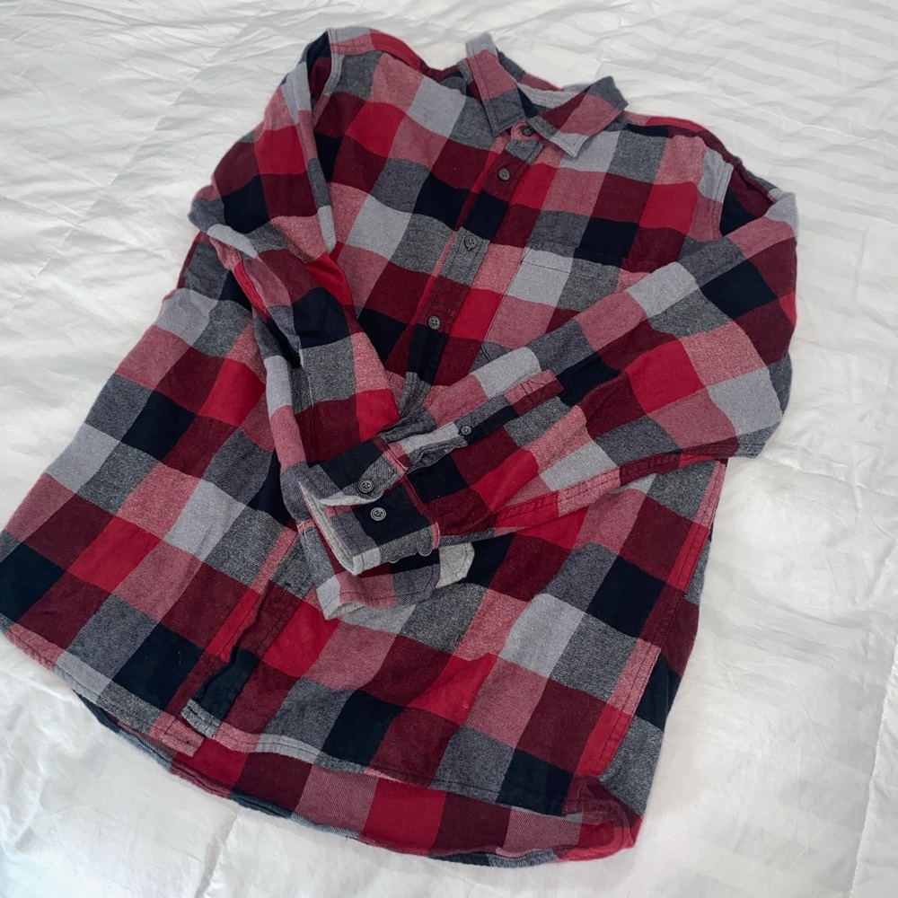 Black a red plaid Eddie Bauer flannel
